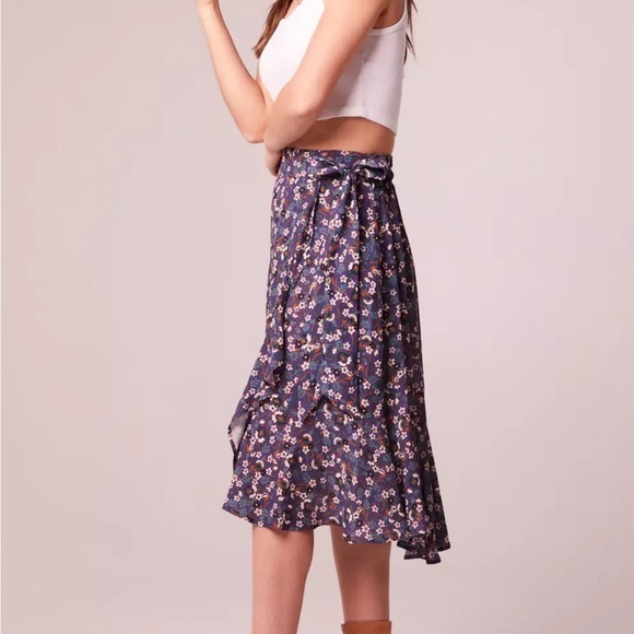 Band of the Free People Linaelle‎ Purple Floral Faux Wrap Skirt Midi NWT $89 MED - Picture 3 of 16